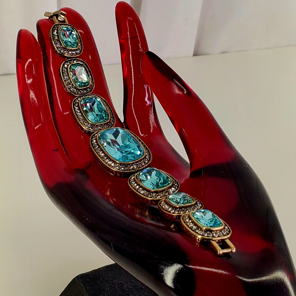HEIDI DAUS ESTATE SWAROVSKI BLUE GODDESS CRYSTAL LINE BRACELET. M/L $119.00